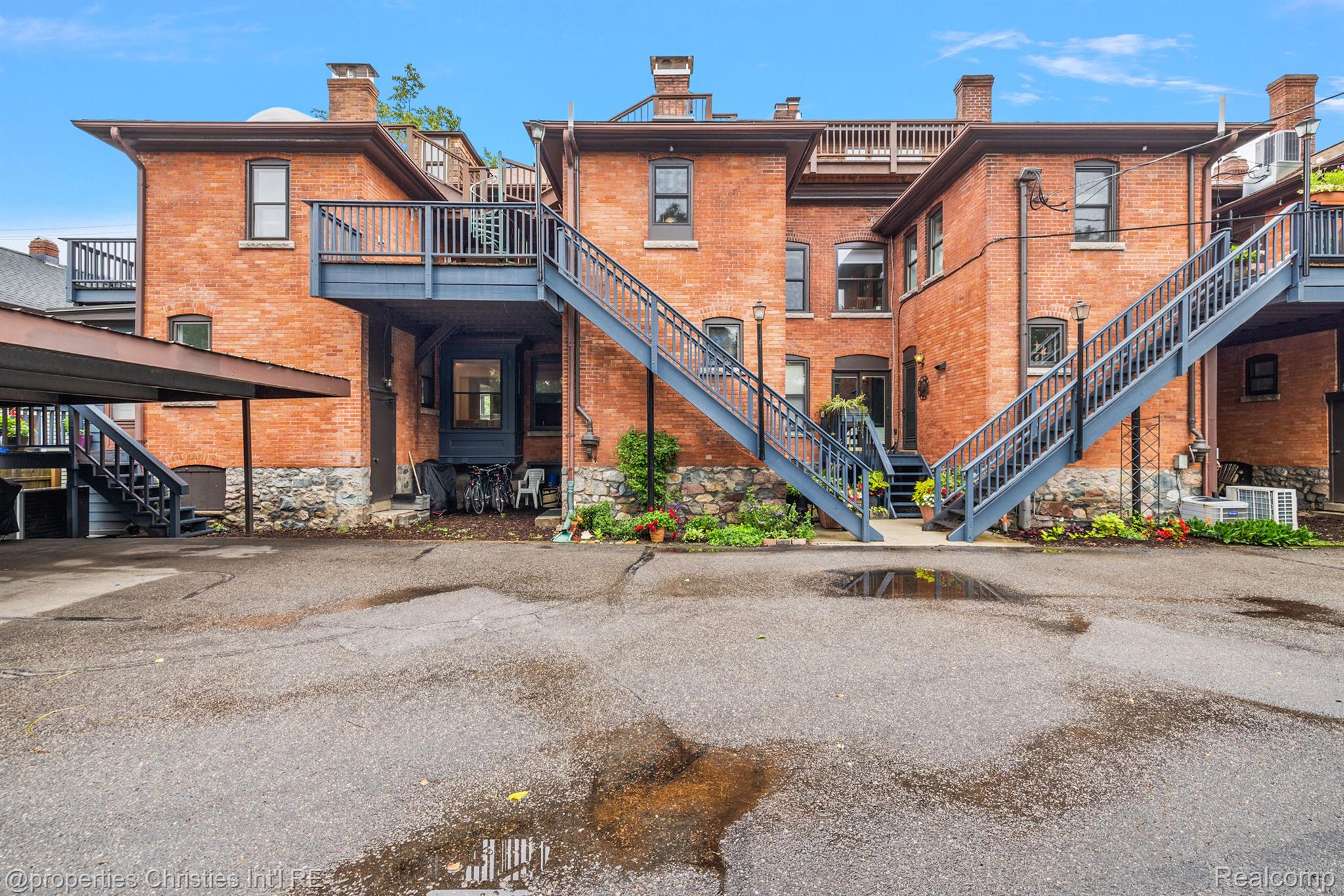 505 Detroit Street 2
