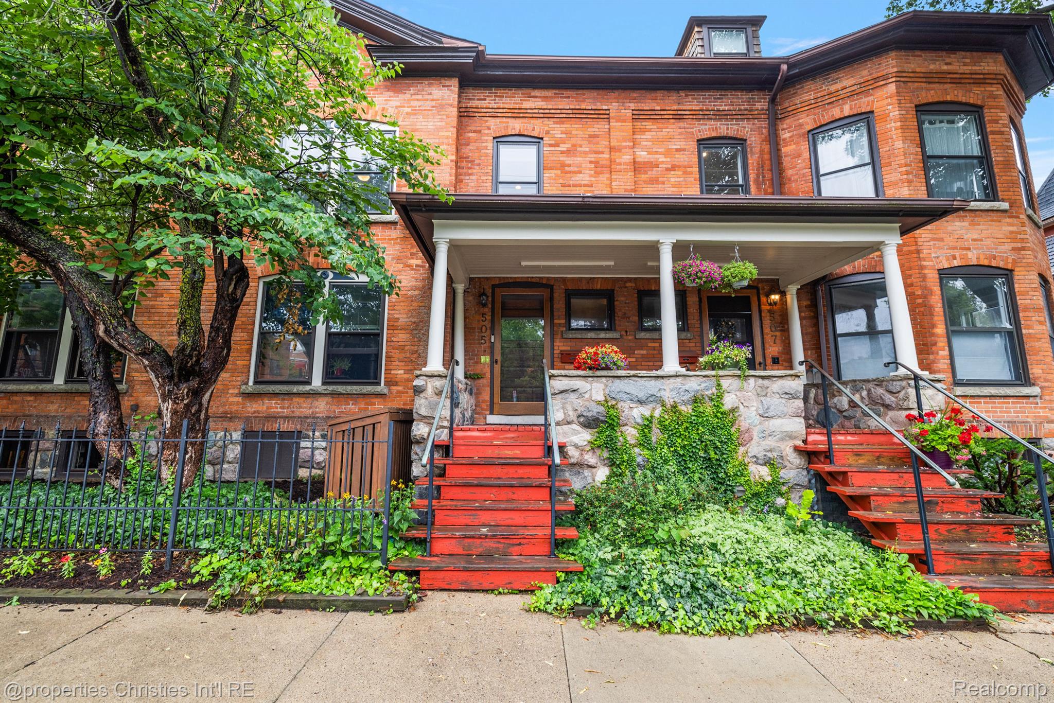 505 Detroit Street 2