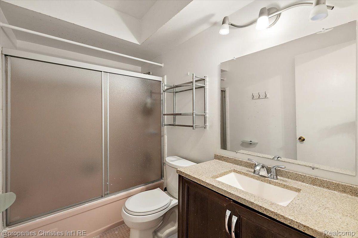 1450 Trailwood Path D