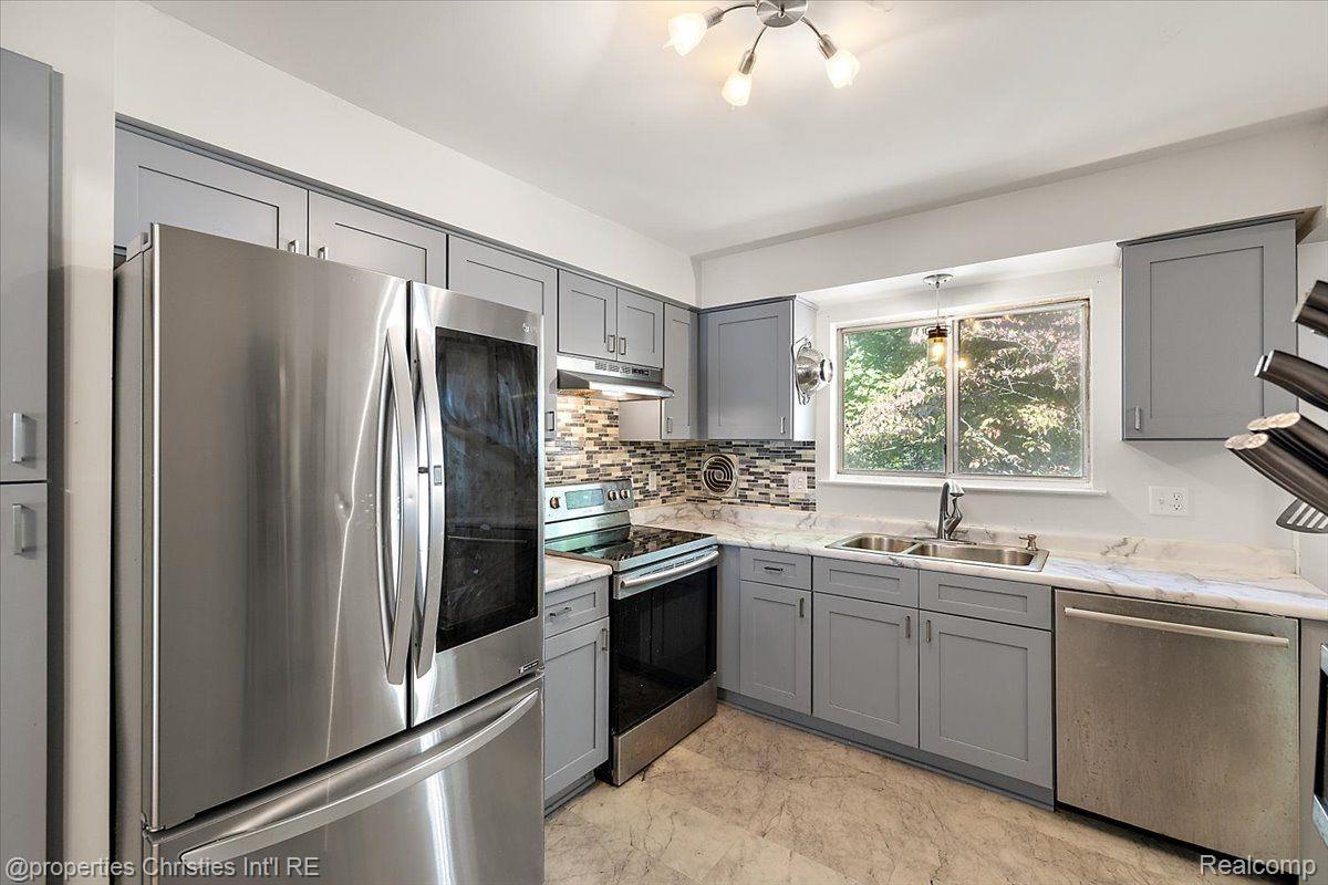 1450 Trailwood Path D