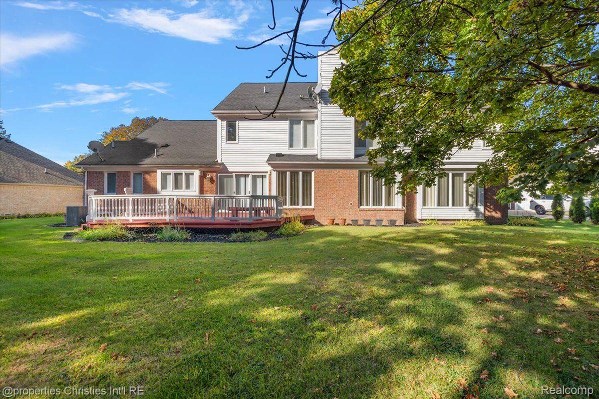 4866 Riverchase Drive