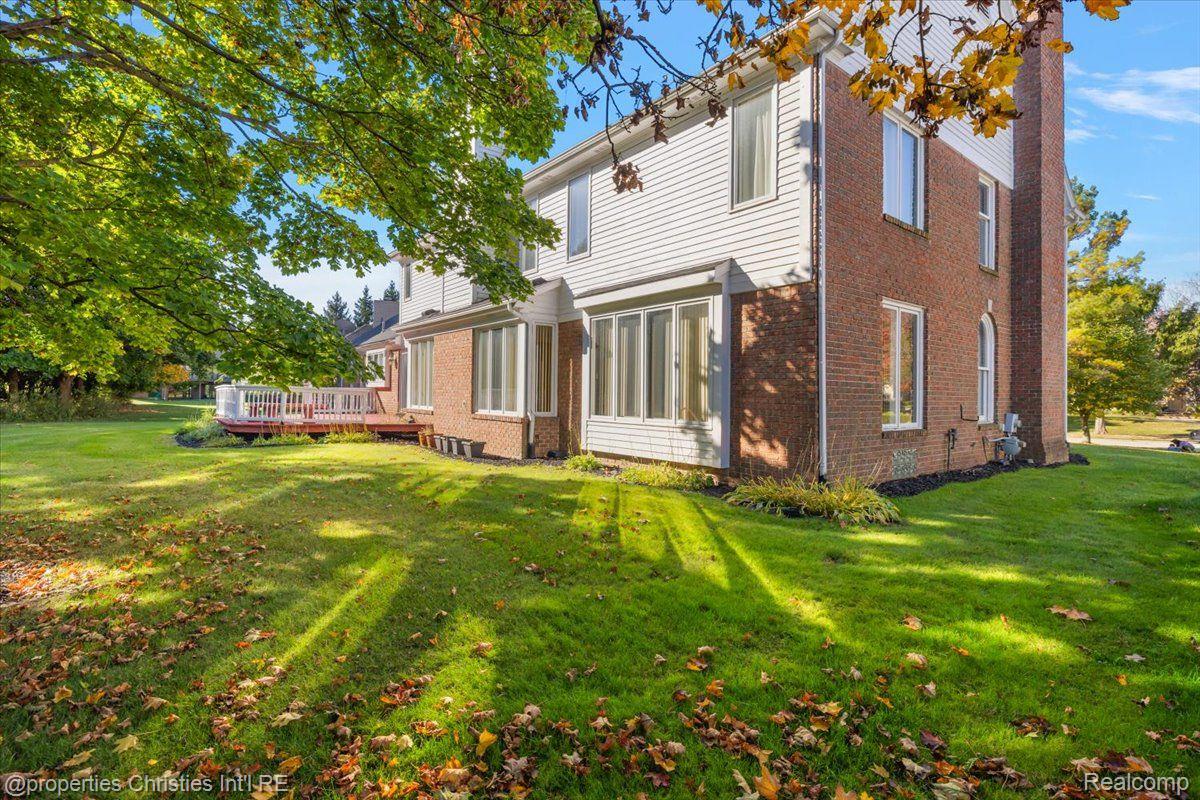 4866 Riverchase Drive