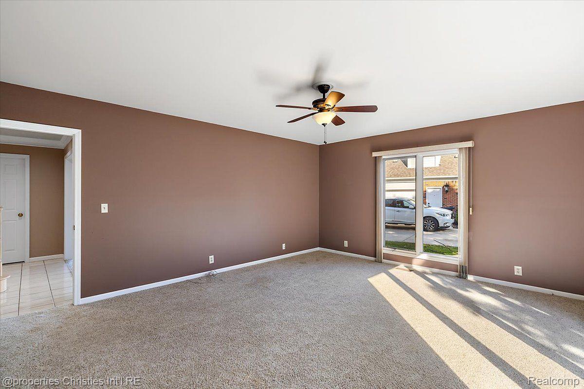 4866 Riverchase Drive