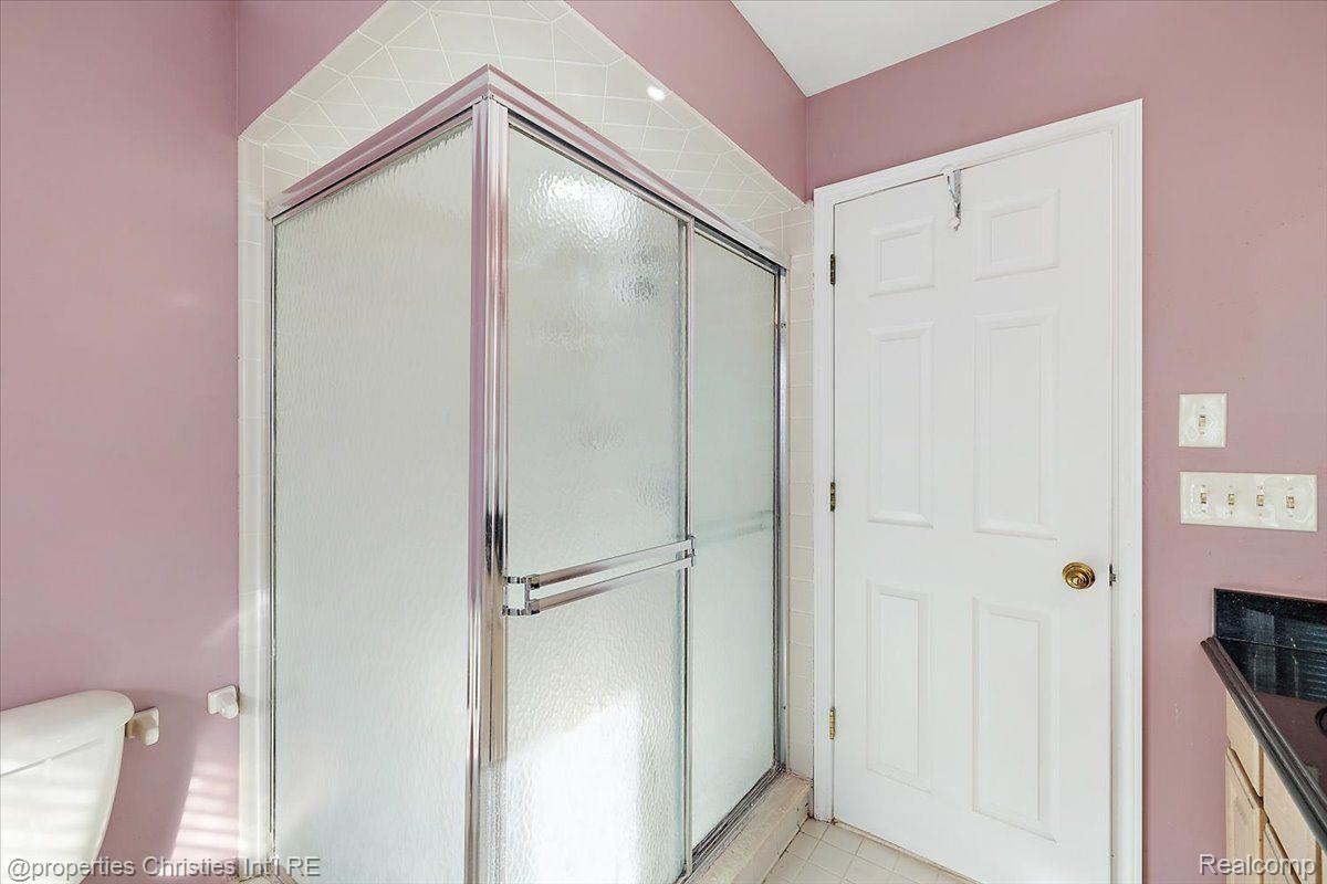 4866 Riverchase Drive