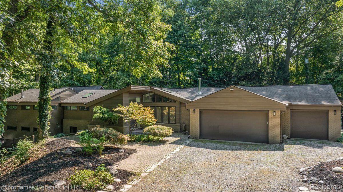 1462 Sodon Court
