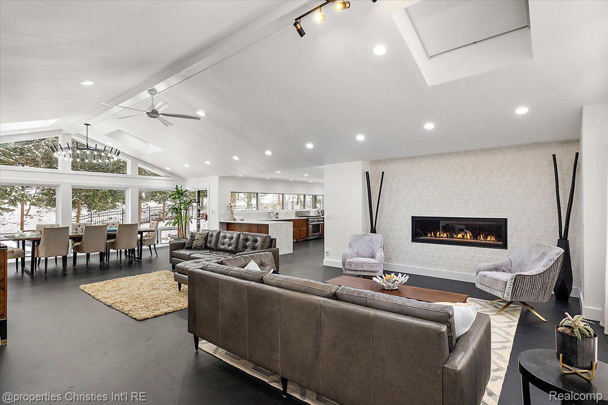1462 Sodon Court