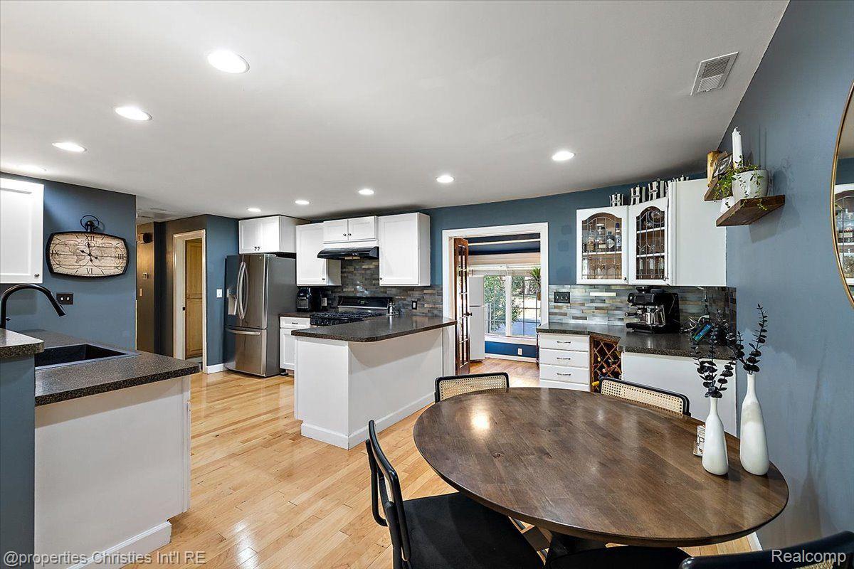 2160 Odette Drive