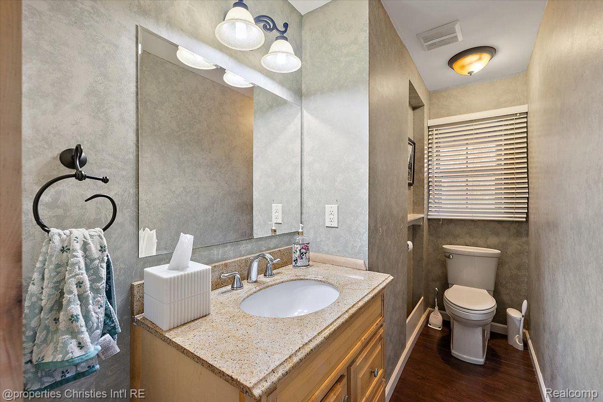 2160 Odette Drive