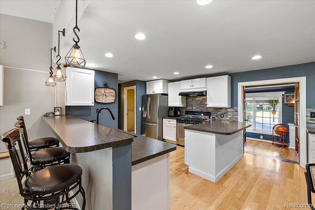 2160 Odette Drive