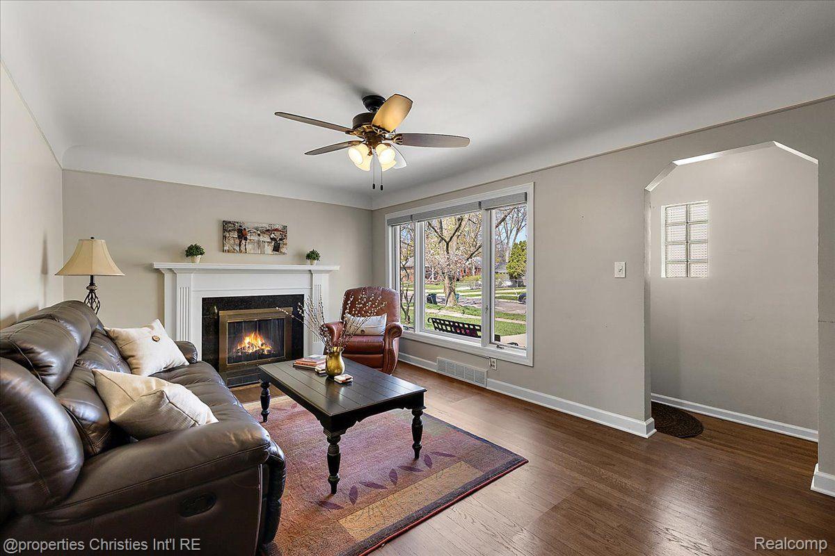 2626 Pembroke Road