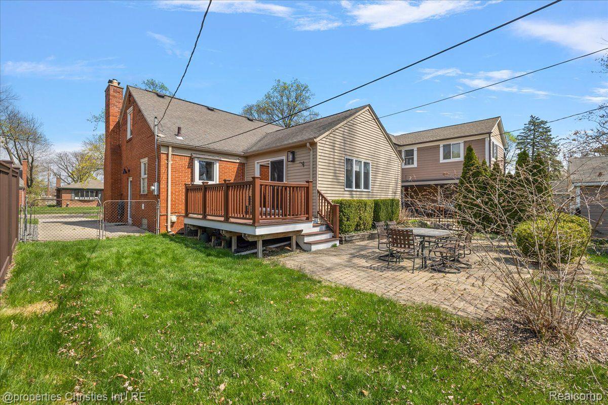 2626 Pembroke Road
