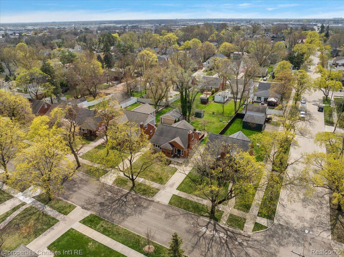 2626 Pembroke Road