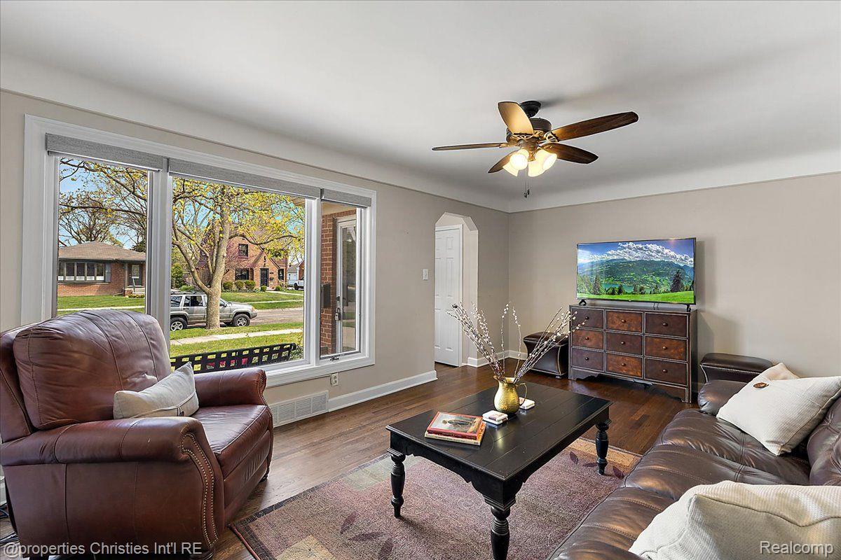 2626 Pembroke Road