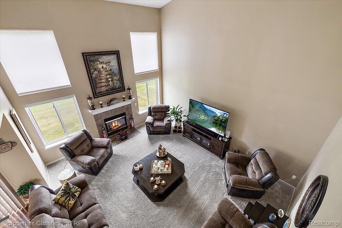 6367 Florence Lane