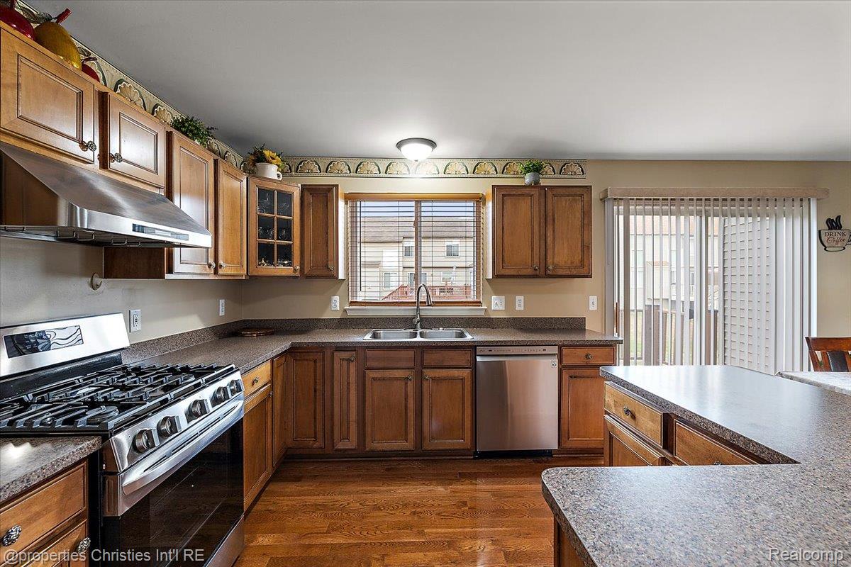 6367 Florence Lane