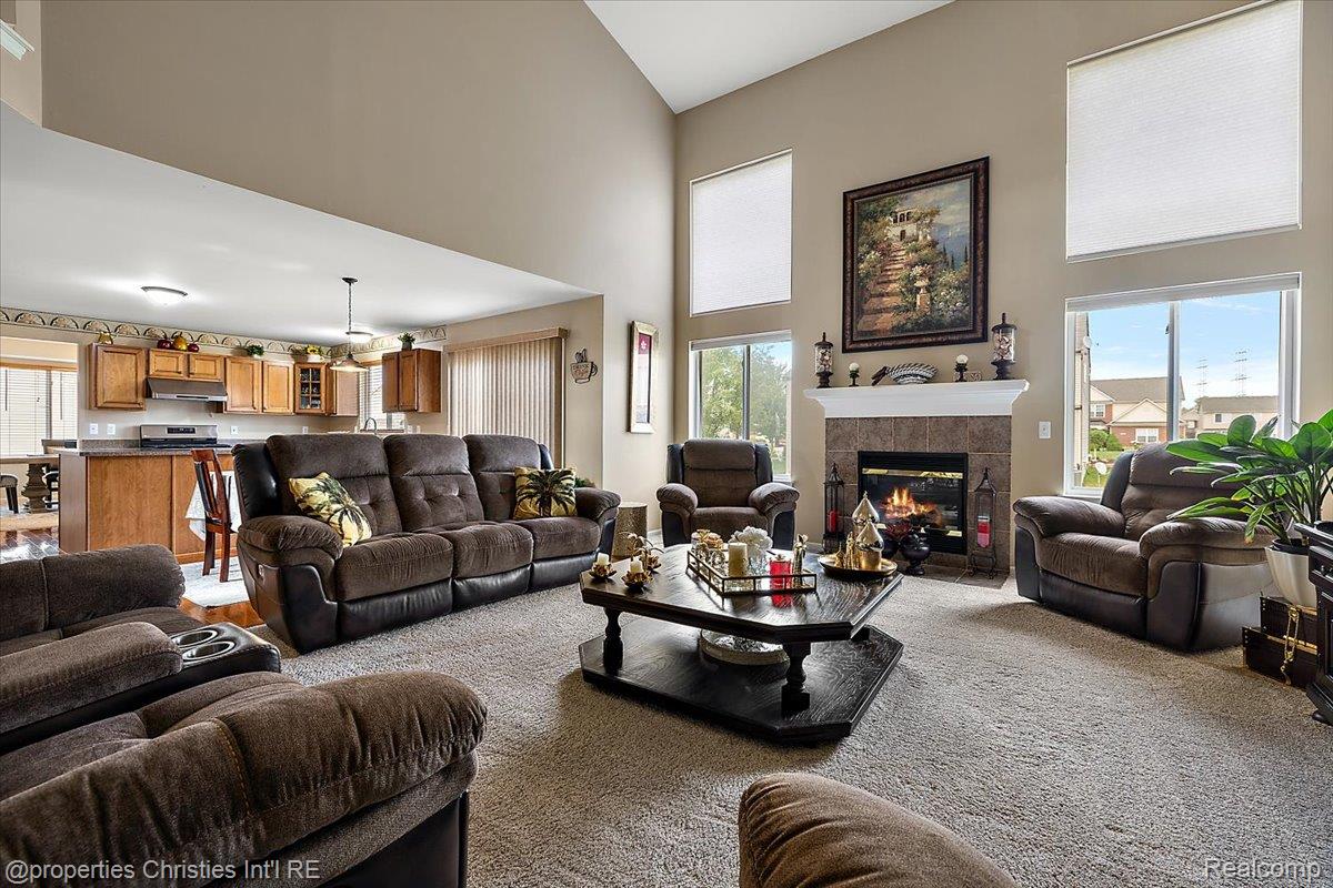 6367 Florence Lane