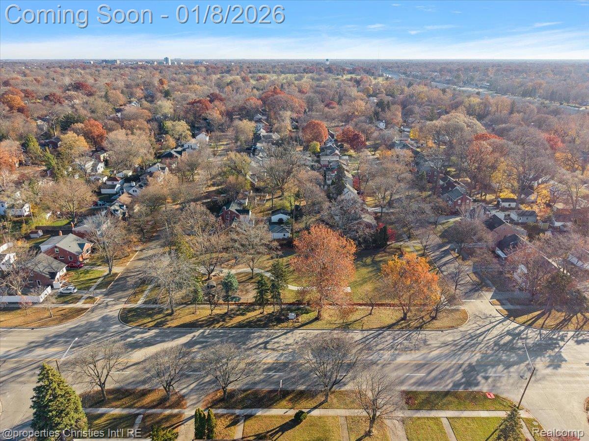 13365 Winchester Avenue