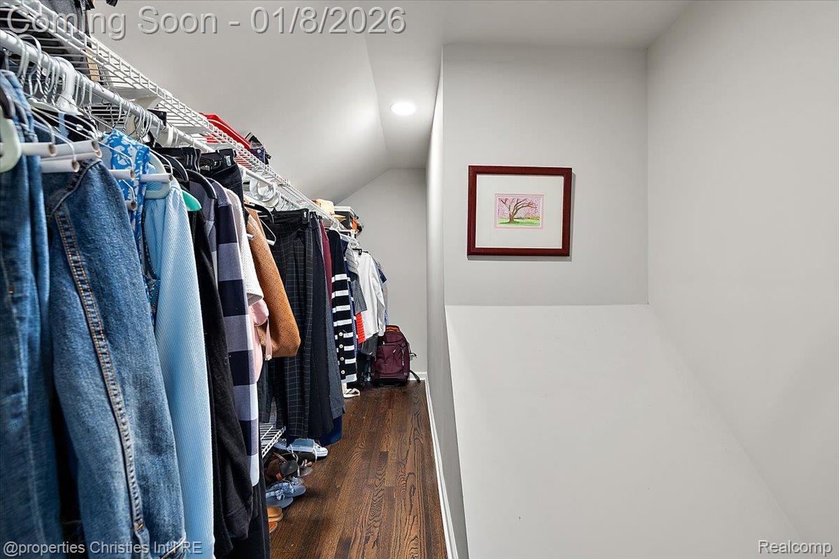 13365 Winchester Avenue