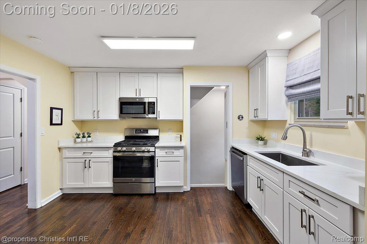 13365 Winchester Avenue