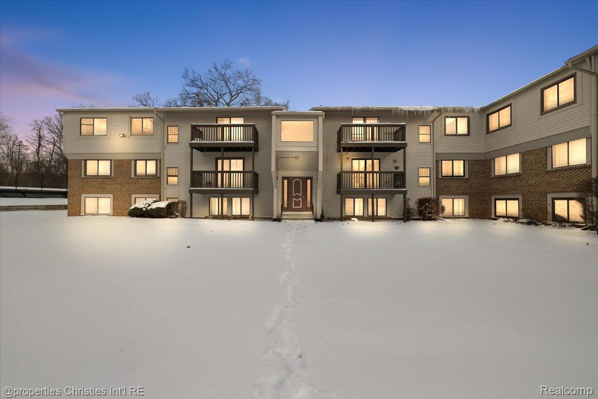 30042 W 12 Mile Road 53