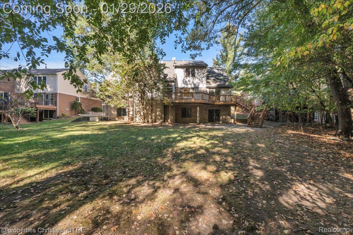 6835 High Ridge Road