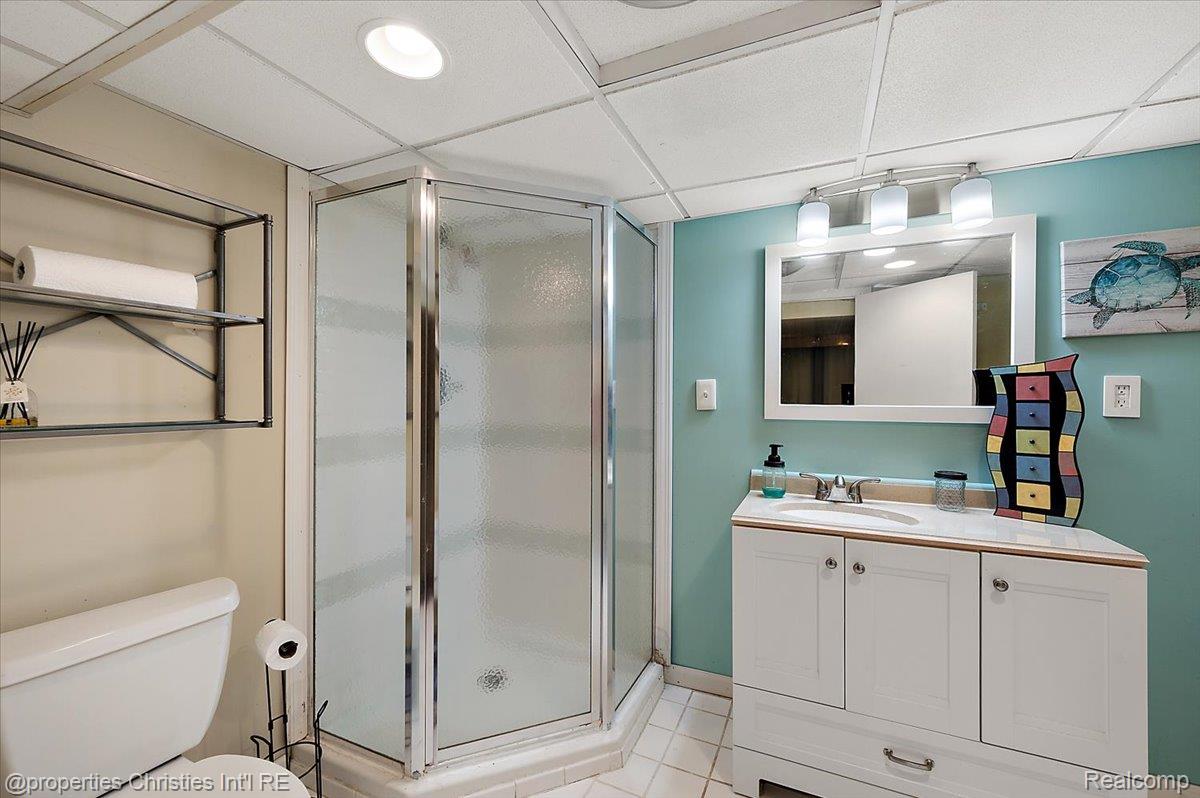 305 N Kenwood Avenue