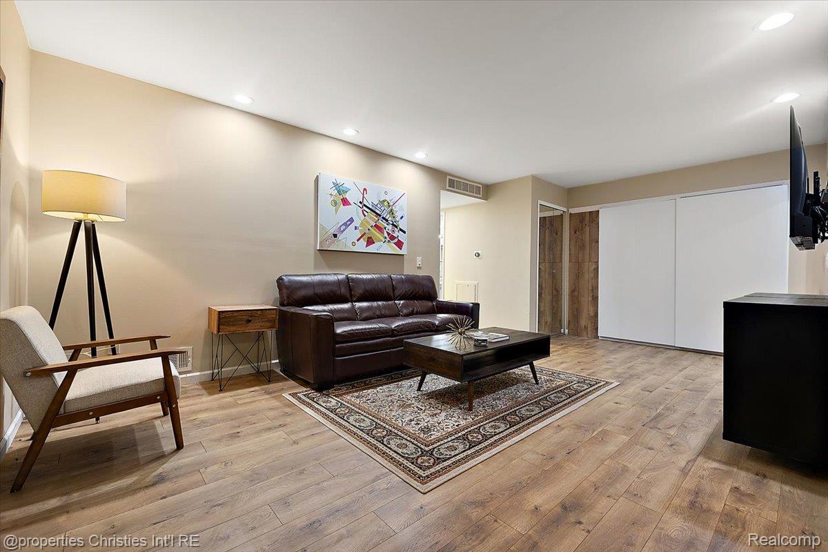 30052 W 12 Mile Road 62