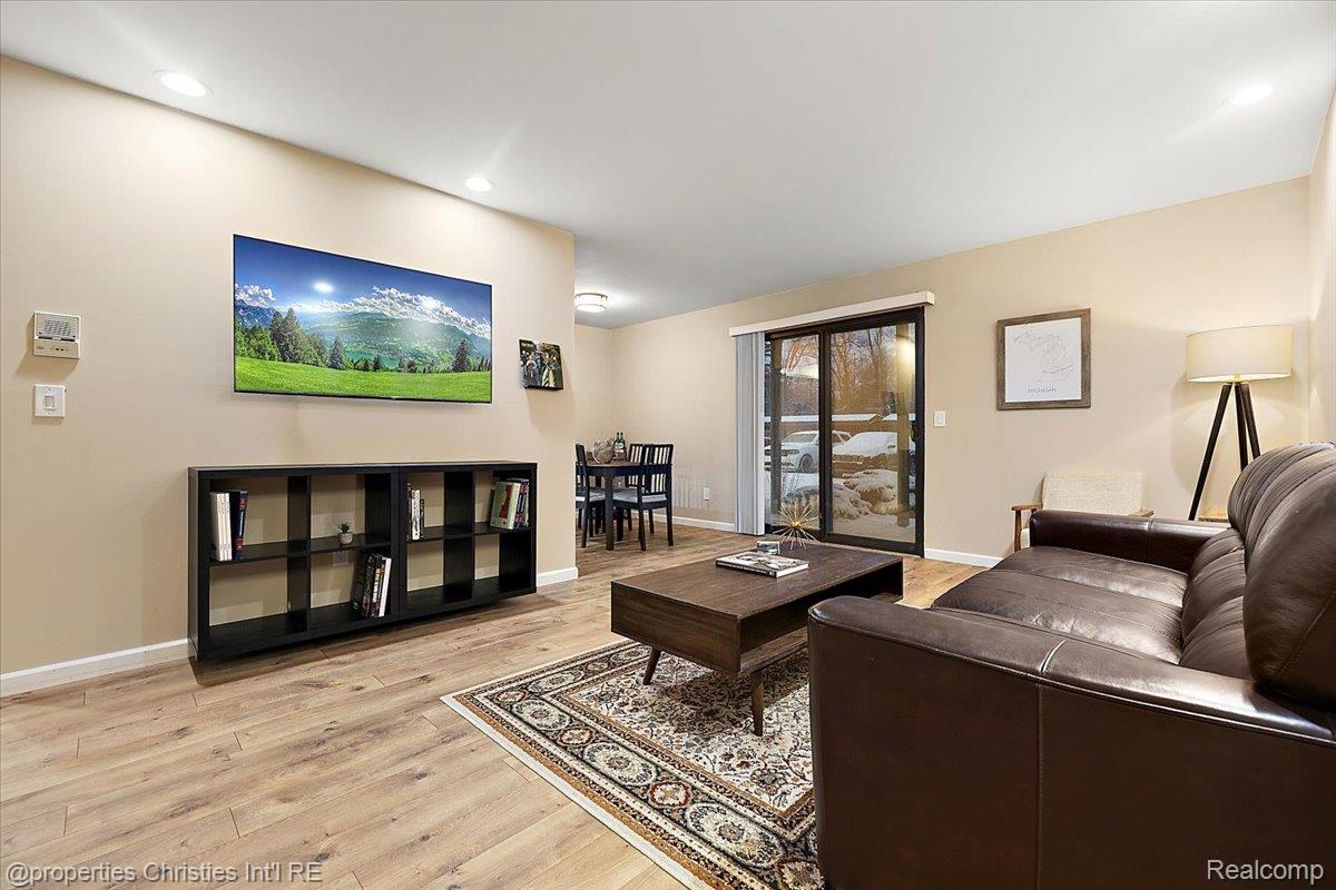 30052 W 12 Mile Road 62