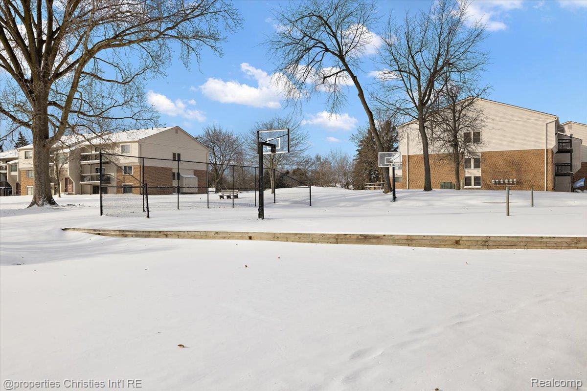 30052 W 12 Mile Road 62