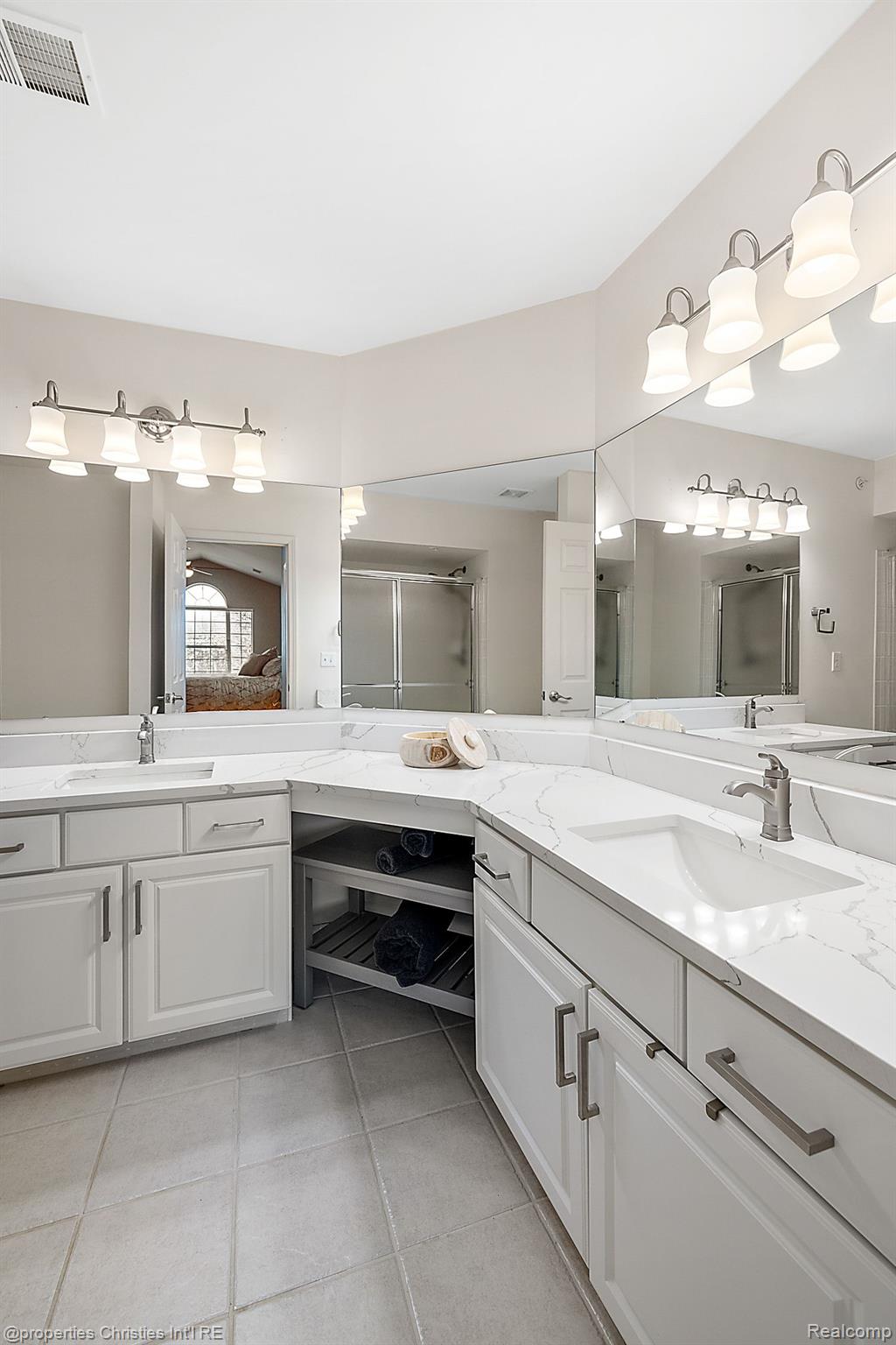 16204 CAITLIN Circle