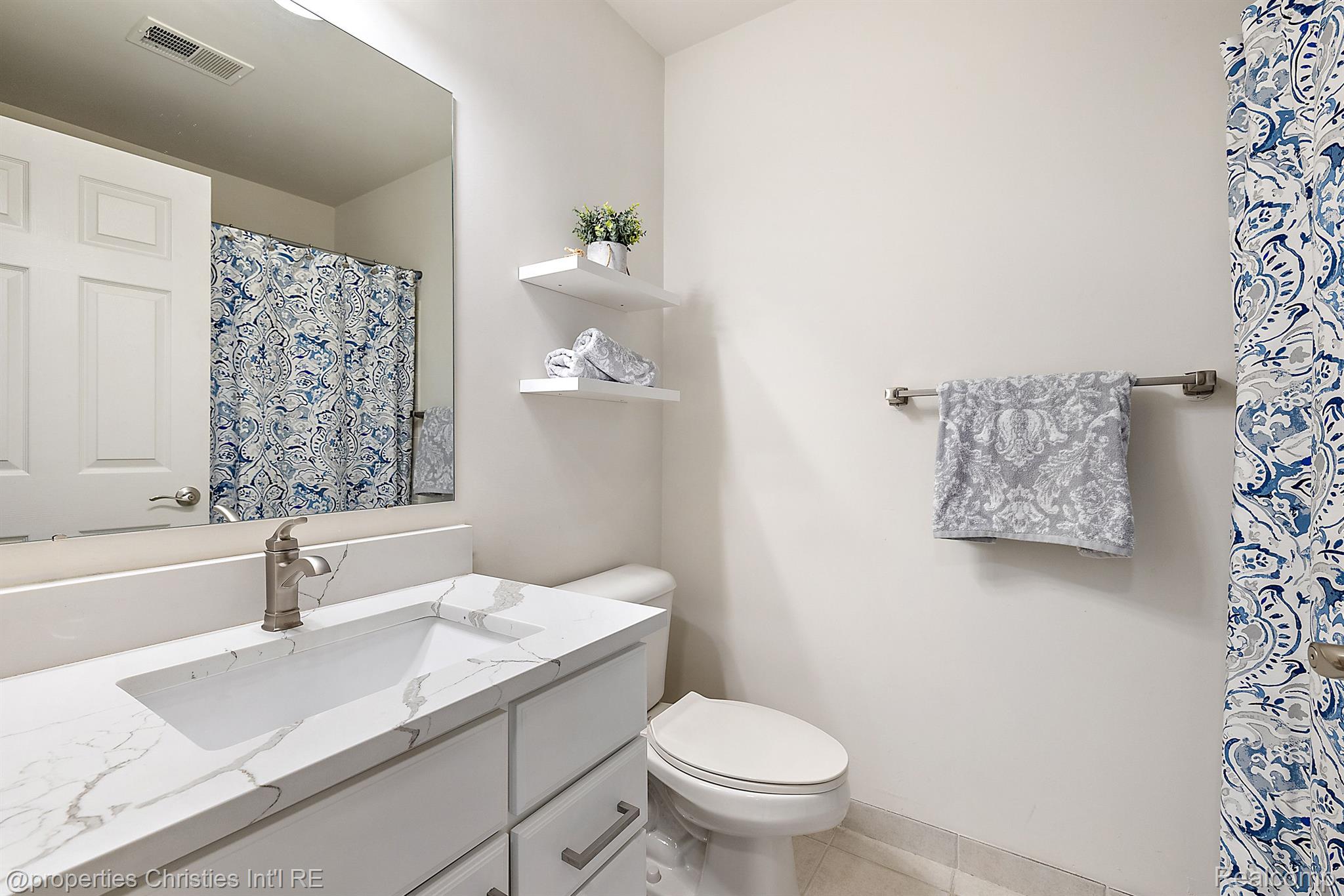 16204 CAITLIN Circle