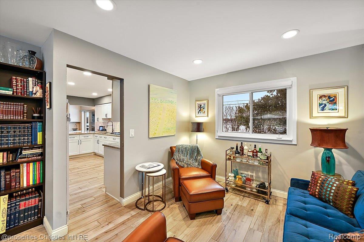 26010 Marlowe Place