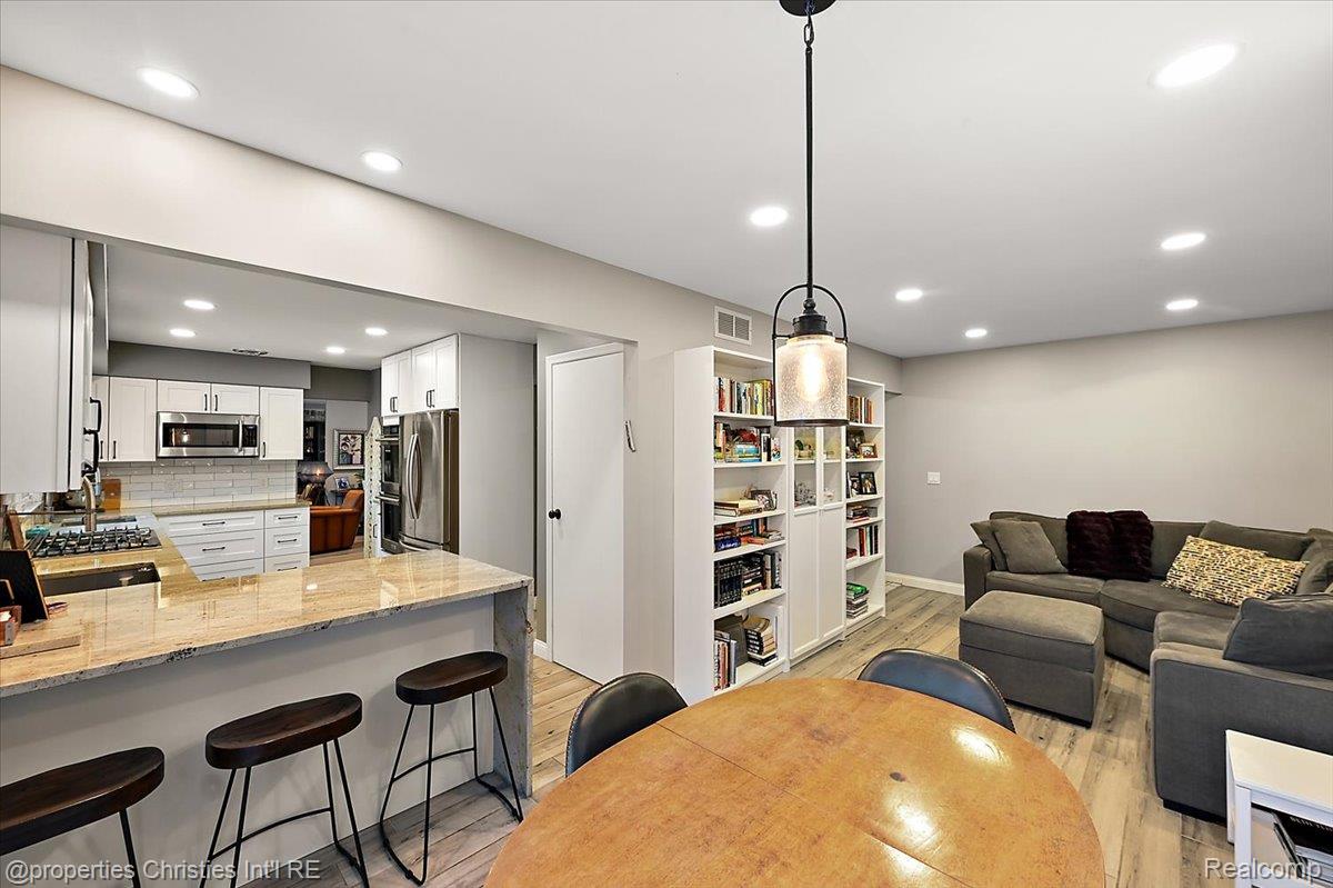 26010 Marlowe Place