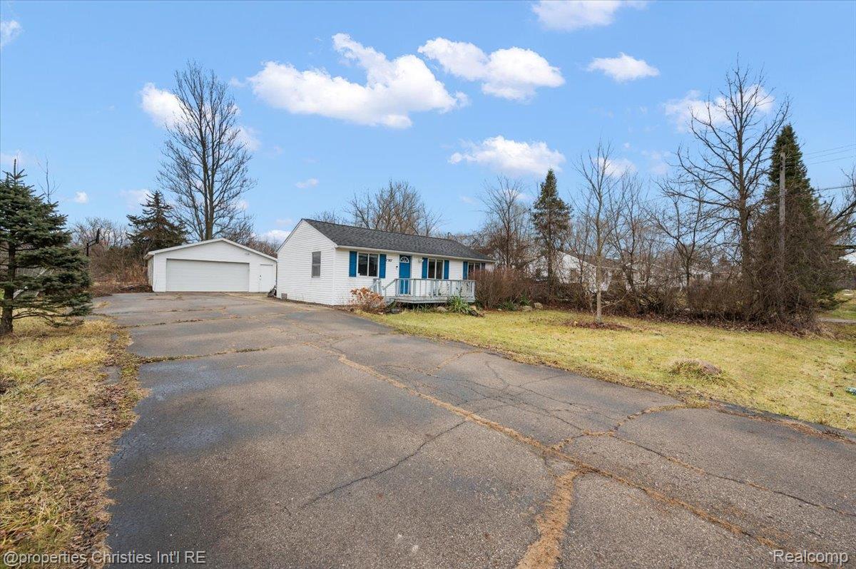 7387 Lawrence Street