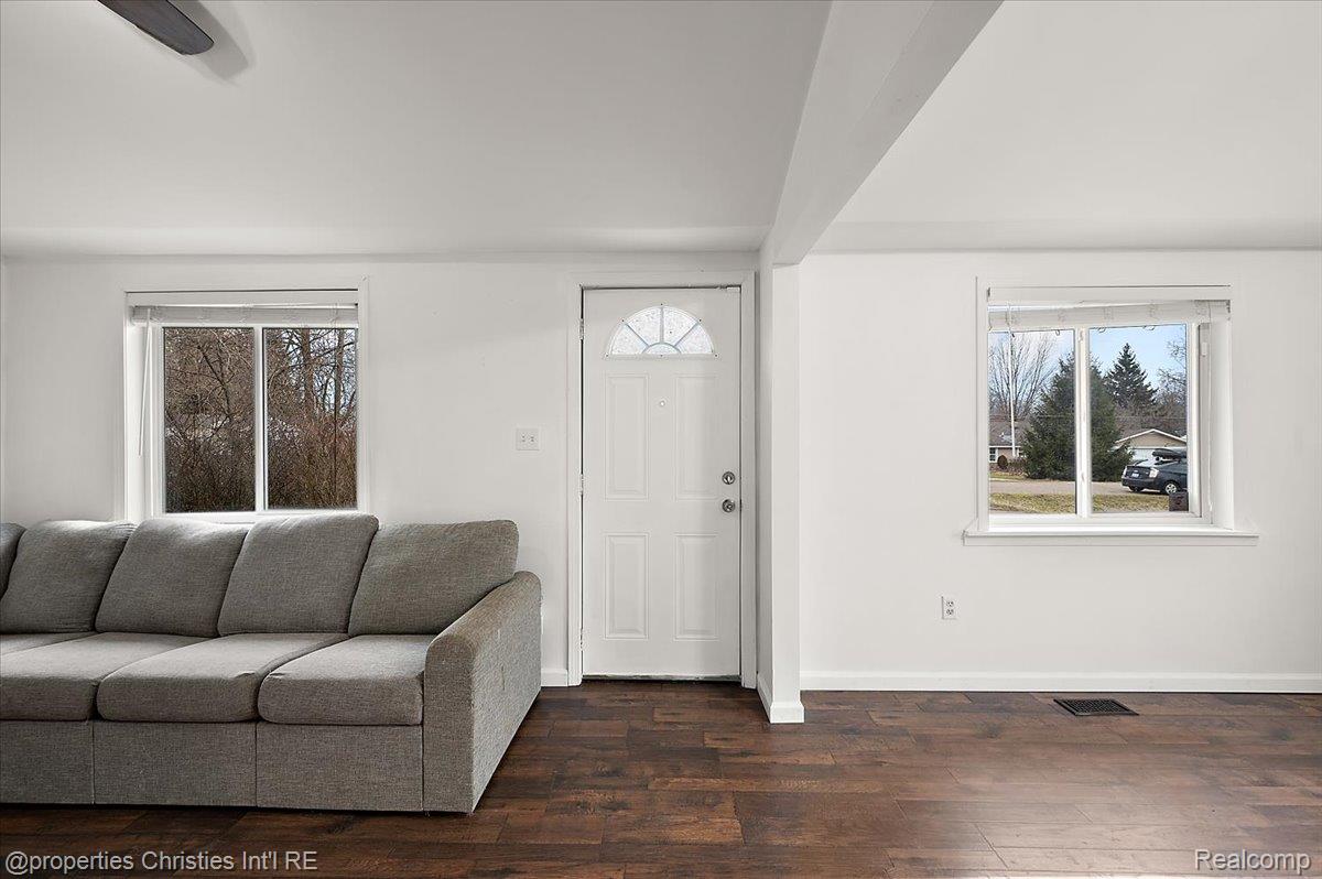 7387 Lawrence Street