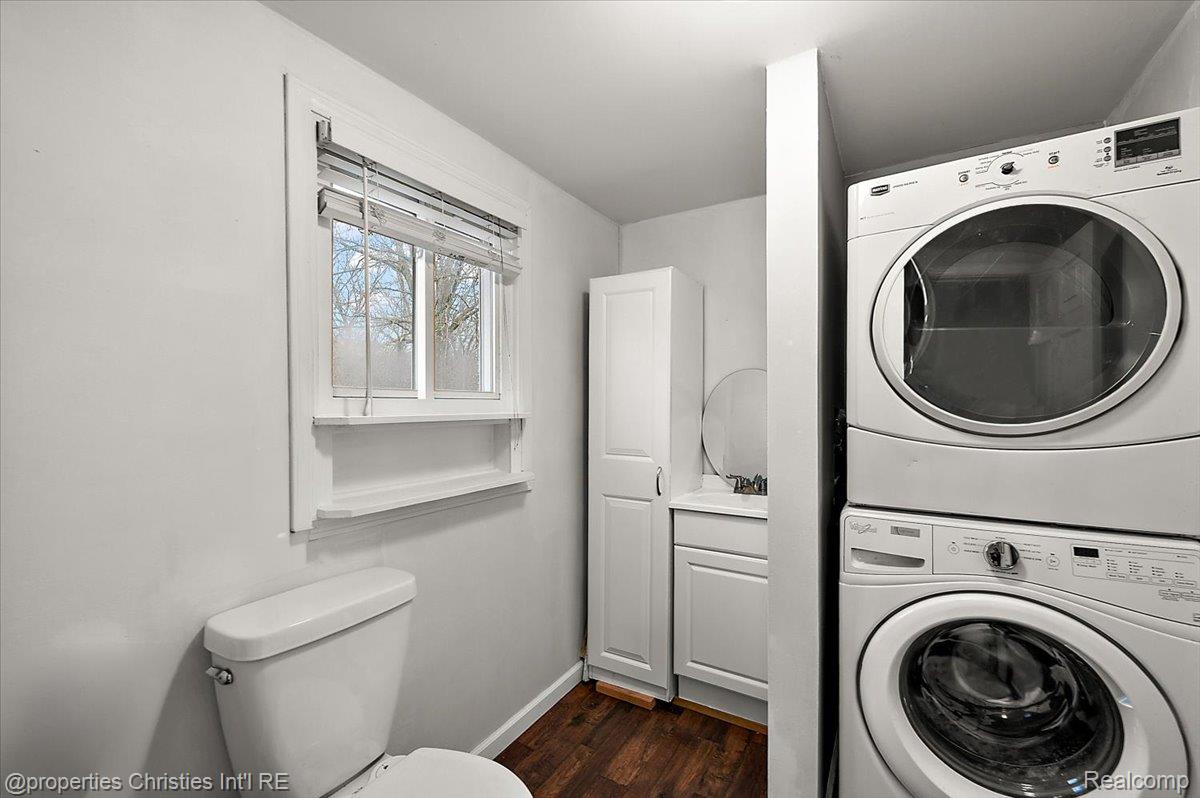 7387 Lawrence Street