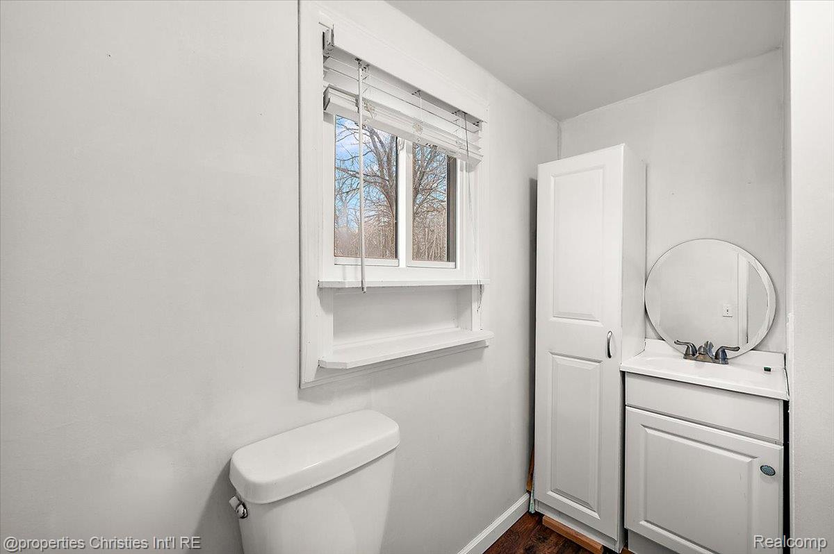 7387 Lawrence Street