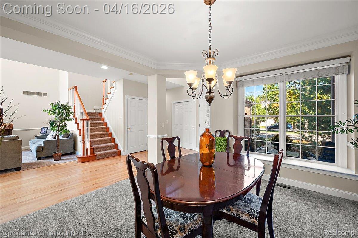 44683 Broadmoor Circle N