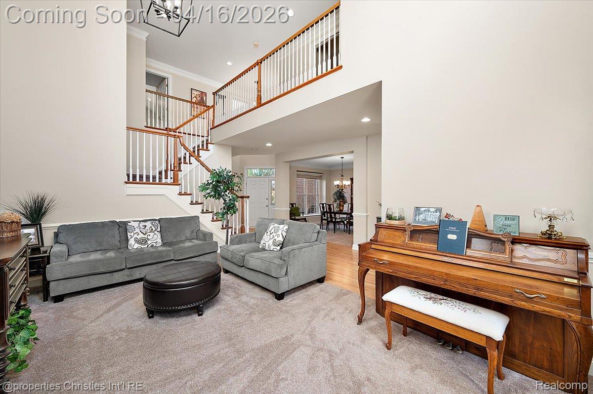 44683 Broadmoor Circle N