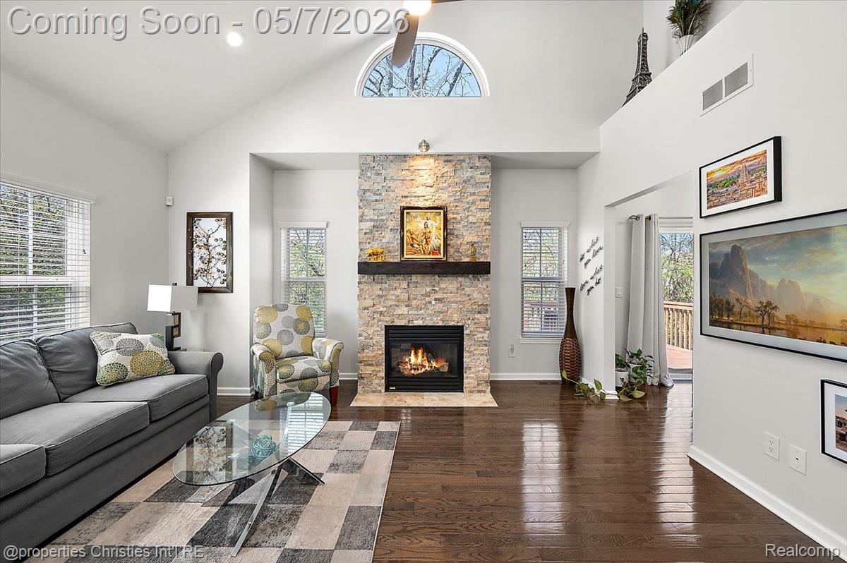38385 Churchill Lane