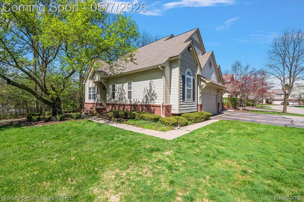 38385 Churchill Lane