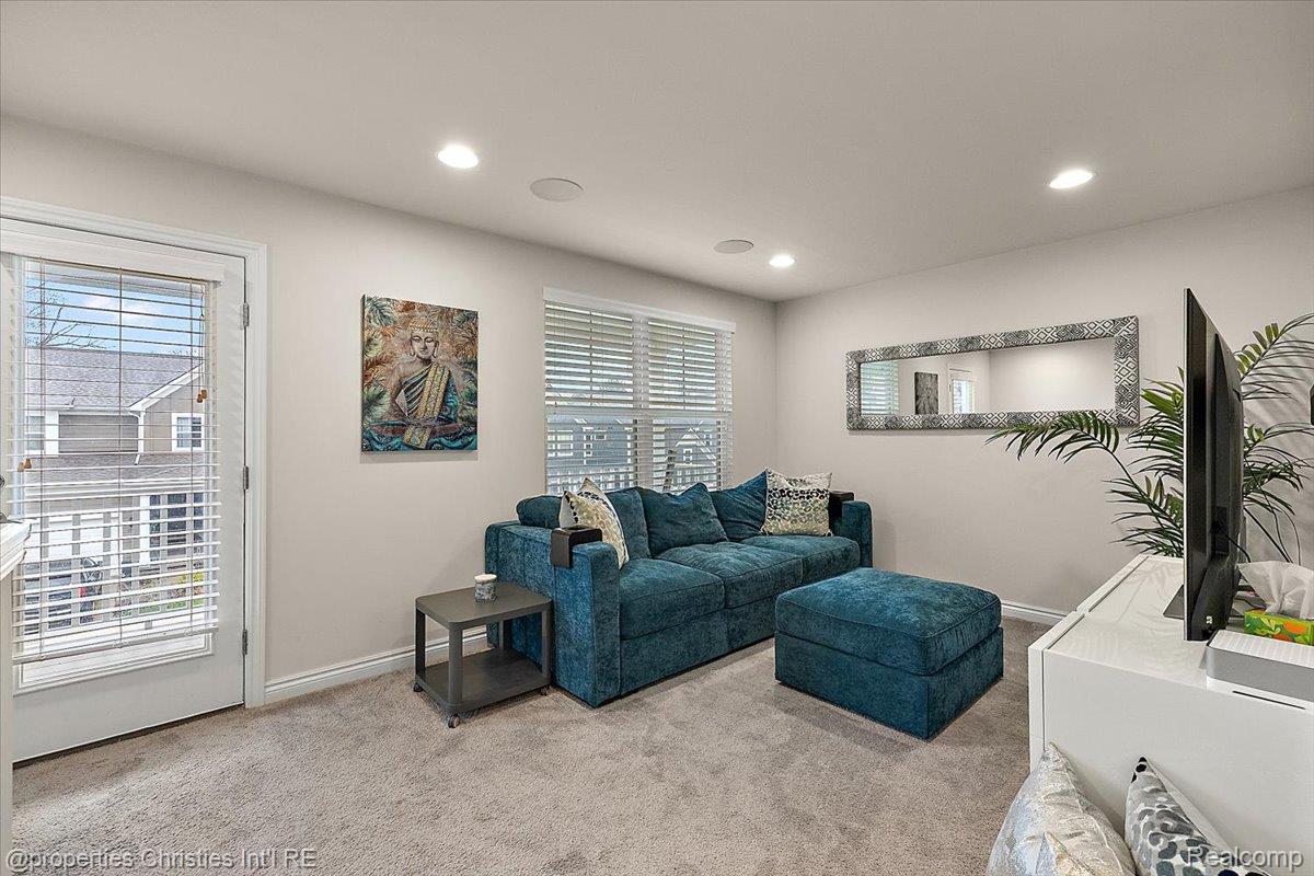 31035 Tremont Lane