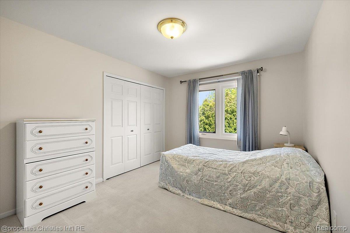 4708 Holland Drive