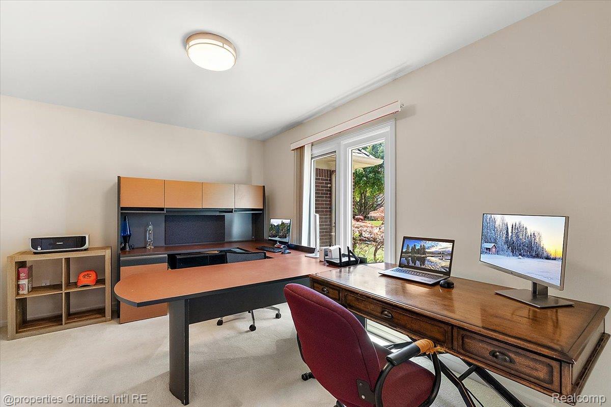 4708 Holland Drive
