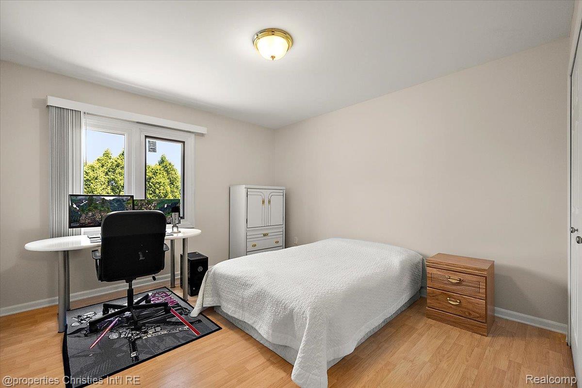 4708 Holland Drive