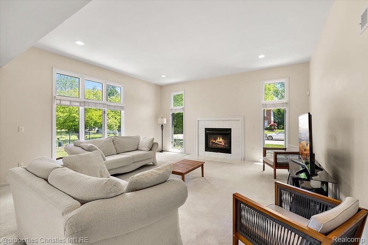 4708 Holland Drive