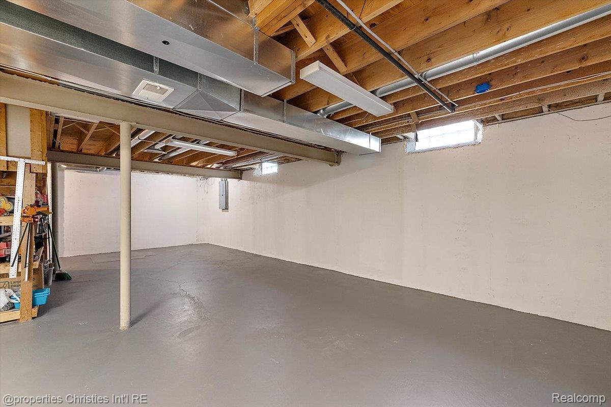 4708 Holland Drive