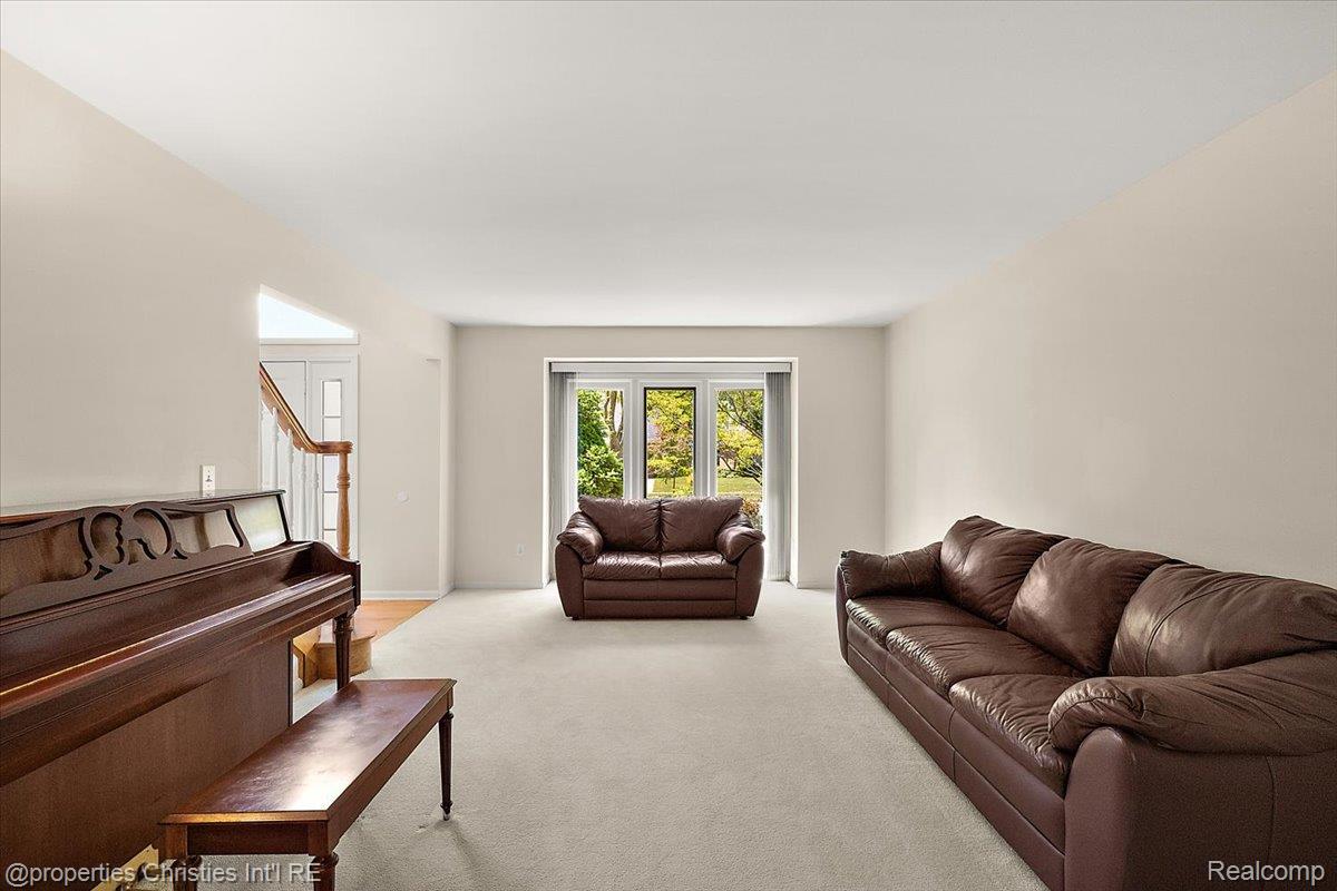 4708 Holland Drive