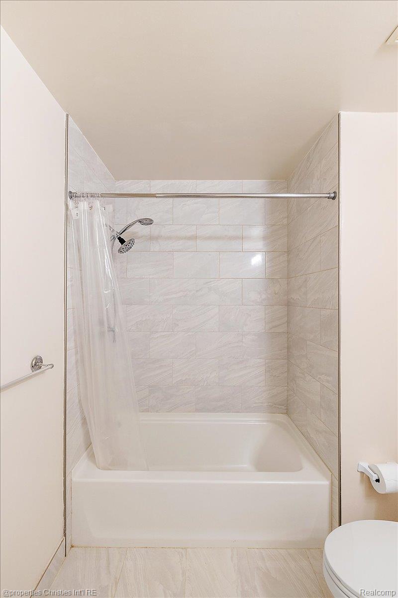 4708 Holland Drive