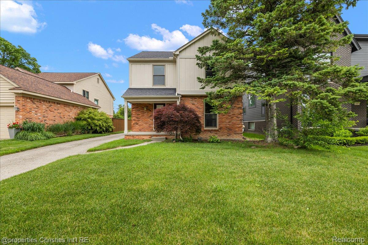 2635 Dorchester Road